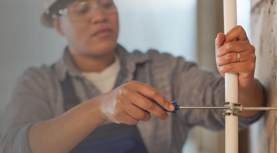 Professional industrial roofing company in Potts Camp, MS